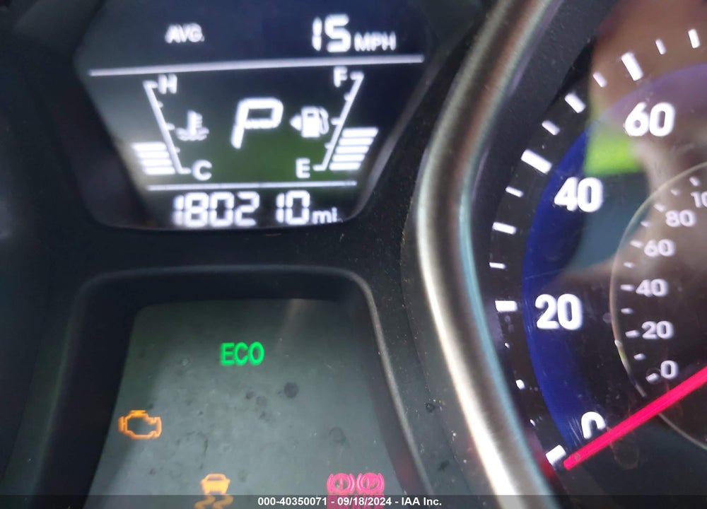 2016 HYUNDAI ELANTRA SE VIN: 5NPDH4AE4GH752101