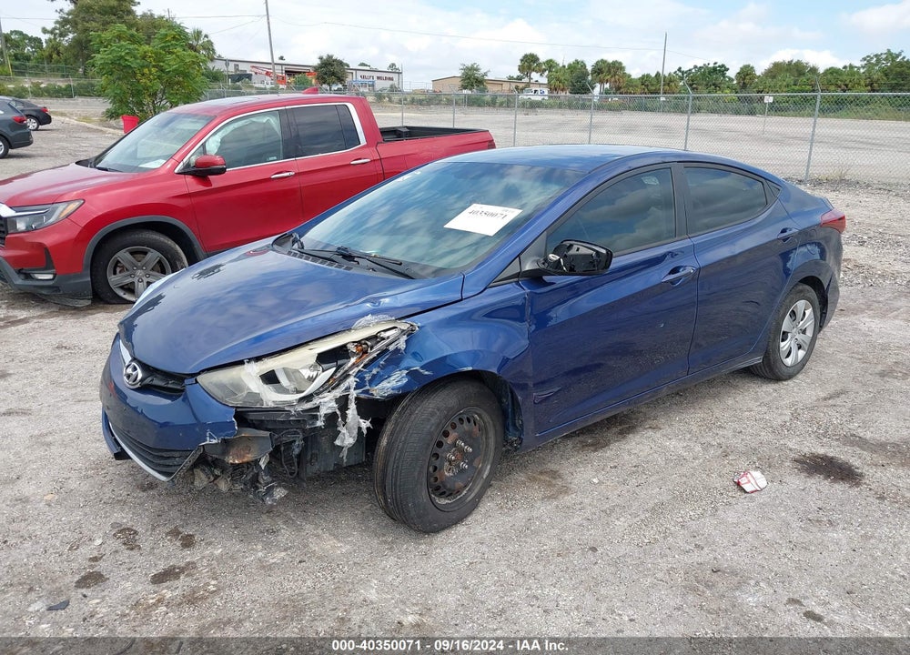 2016 HYUNDAI ELANTRA SE VIN: 5NPDH4AE4GH752101