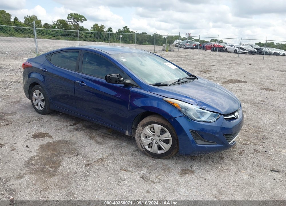2016 HYUNDAI ELANTRA SE VIN: 5NPDH4AE4GH752101