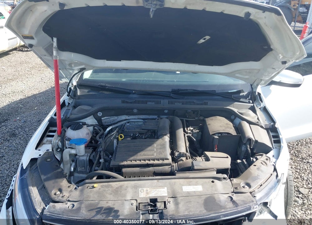 2017 VOLKSWAGEN JETTA 1.4T SE VIN: 3VWDB7AJ2HM270400