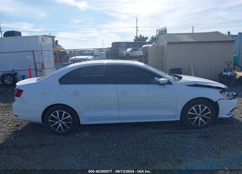 2017 VOLKSWAGEN JETTA 1.4T SE VIN: 3VWDB7AJ2HM270400