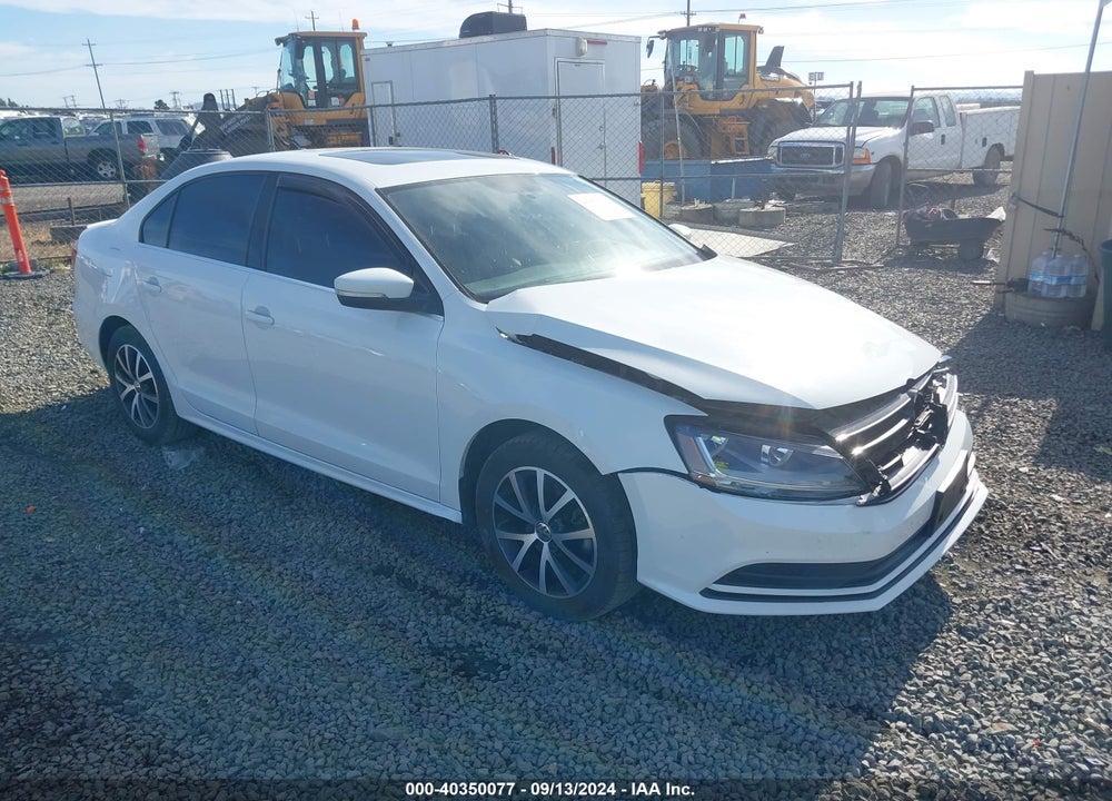 2017 VOLKSWAGEN JETTA 1.4T SE VIN: 3VWDB7AJ2HM270400