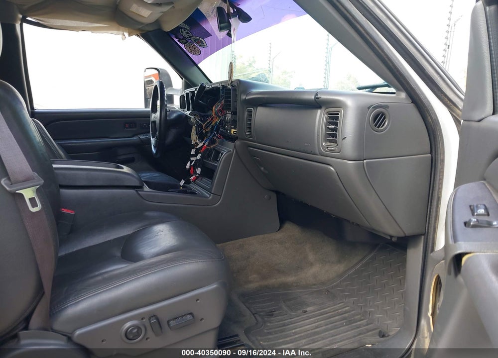 2004 CHEVROLET SILVERADO 1500 LT VIN: 1GCEC19T44Z307236