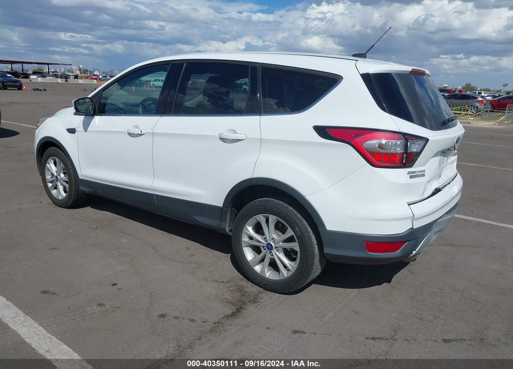 2017 FORD ESCAPE SE VIN: 1FMCU0GD5HUC78807