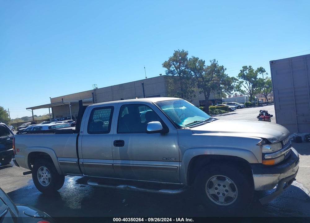 2001 CHEVROLET SILVERADO 1500 LS VIN: 1GCEK19T81Z109936