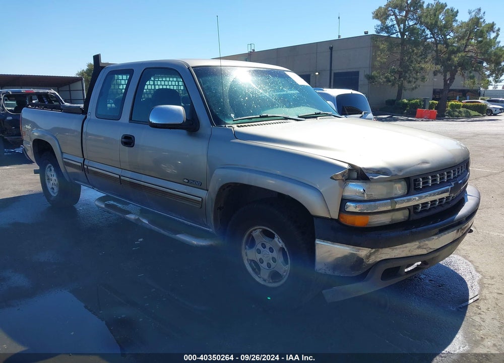 2001 CHEVROLET SILVERADO 1500 LS VIN: 1GCEK19T81Z109936