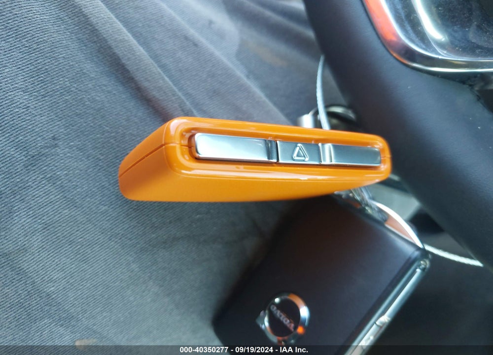 2024 VOLVO XC40 B5 CORE BRIGHT THEME/B5 CORE DARK THEME VIN: YV4L12UK3R2263406