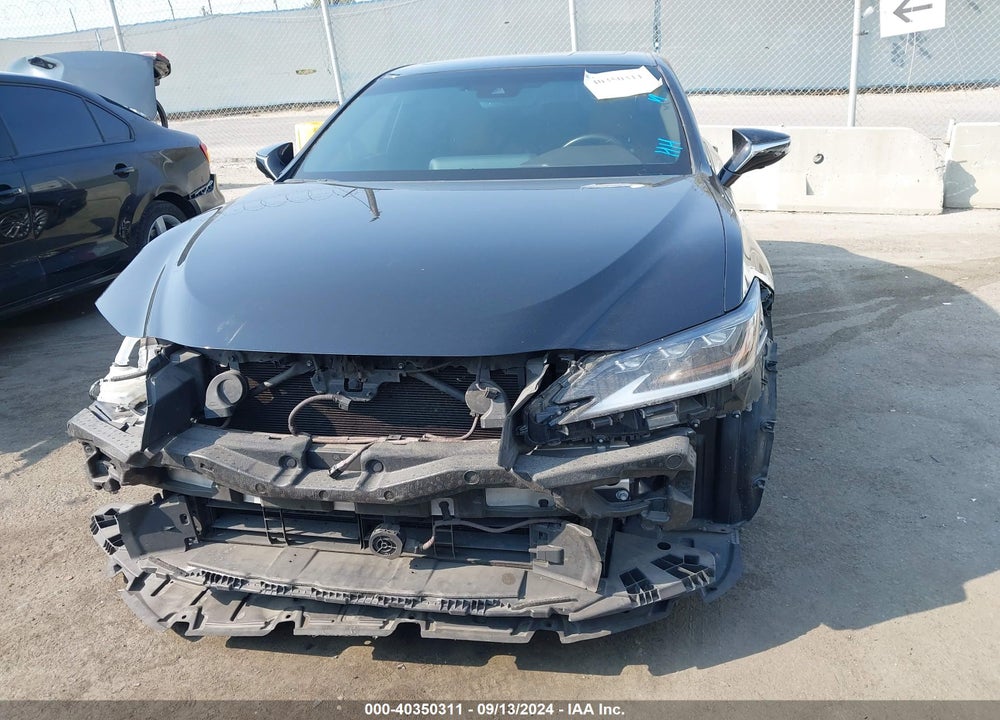 2021 LEXUS ES 300H LUXURY VIN: 58AEA1C15MU010944