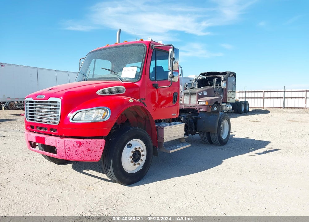 2005 FREIGHTLINER M2 106 MEDIUM DUTY VIN: 1FUBCYDJ35HU17051