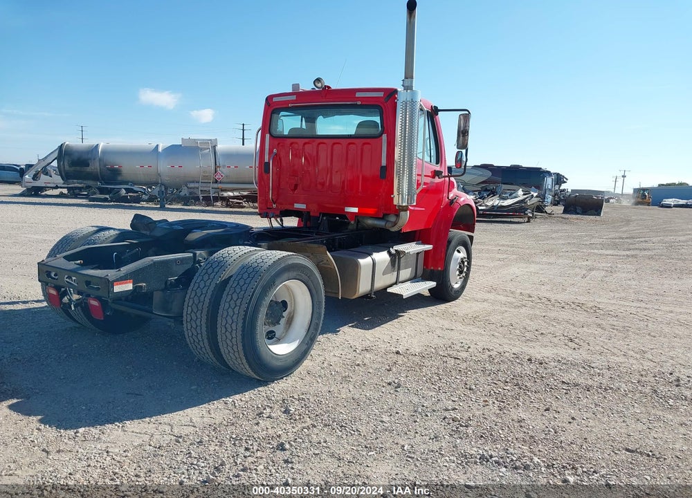2005 FREIGHTLINER M2 106 MEDIUM DUTY VIN: 1FUBCYDJ35HU17051