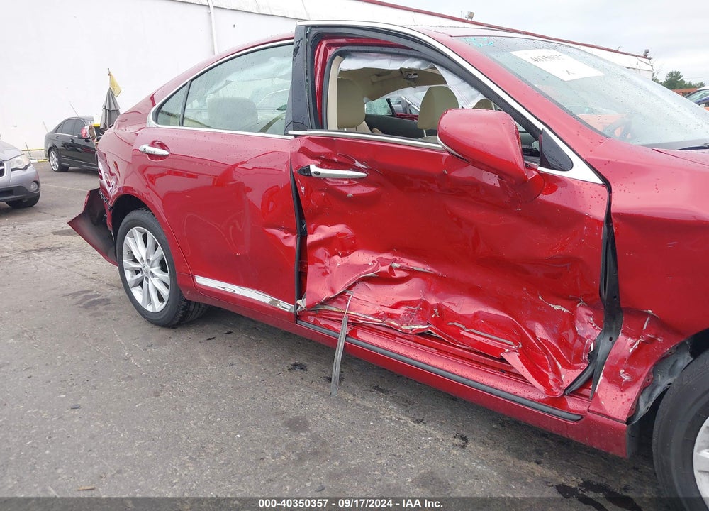 2011 LEXUS ES 350 VIN: JTHBK1EG6B2466990