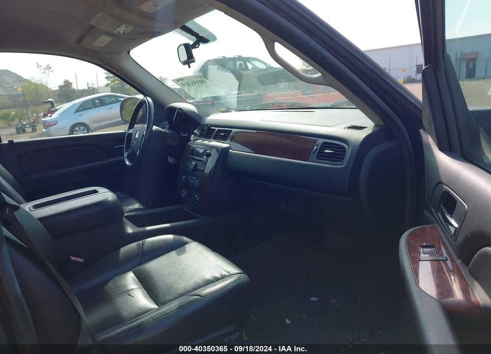 2009 CHEVROLET SUBURBAN 1500 LT1 VIN: 1GNFK26369R264342