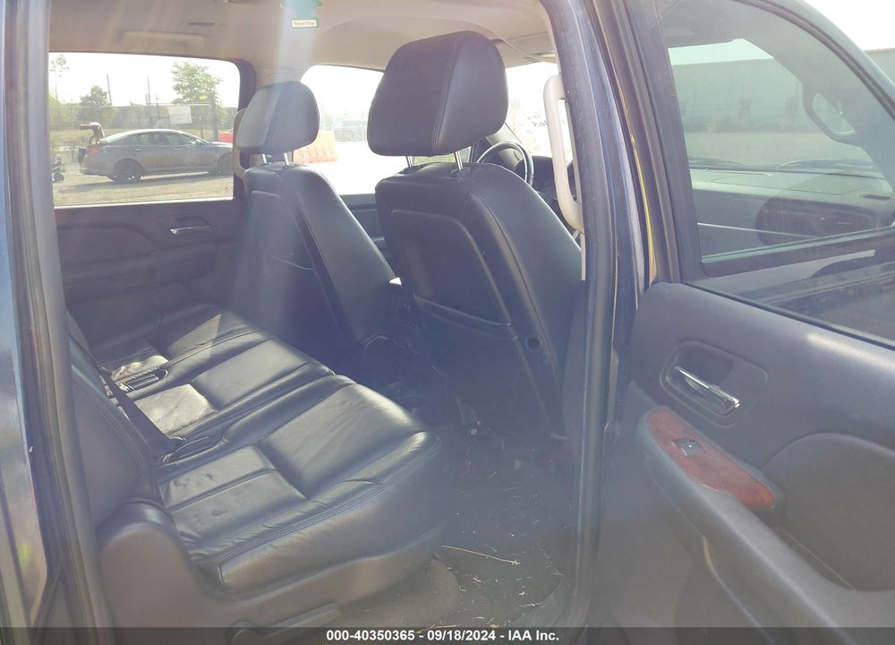 2009 CHEVROLET SUBURBAN 1500 LT1 VIN: 1GNFK26369R264342