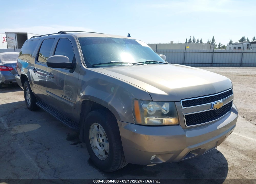 2007 CHEVROLET SUBURBAN 1500 LT VIN: 1GNFC16JX7R259275