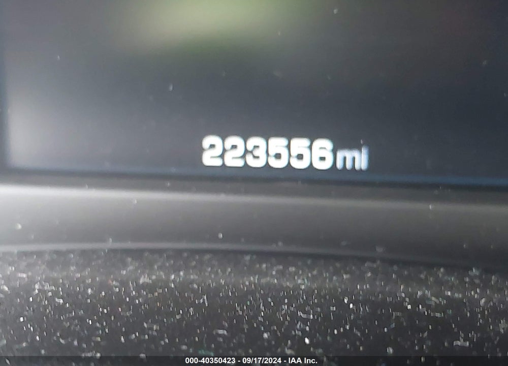 2015 CHEVROLET SUBURBAN 1500 LTZ VIN: 1GNSKKKC2FR734124