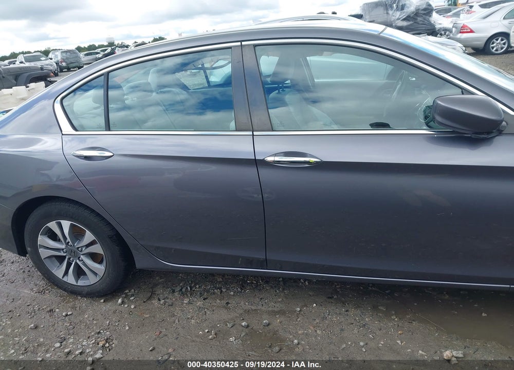 2015 HONDA ACCORD LX VIN: 1HGCR2F33FA241975
