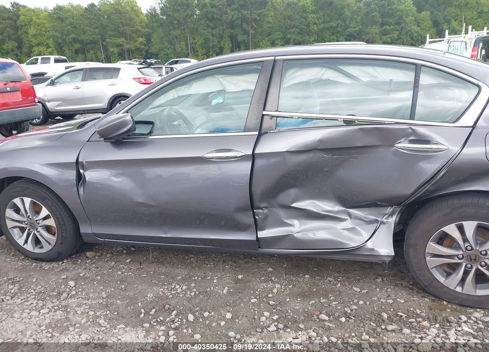 2015 HONDA ACCORD LX VIN: 1HGCR2F33FA241975
