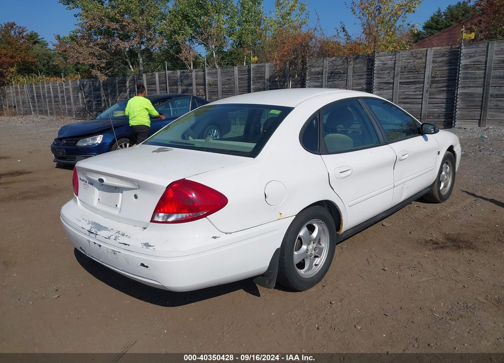 2004 FORD TAURUS VIN: 1FAFP55S64G202289