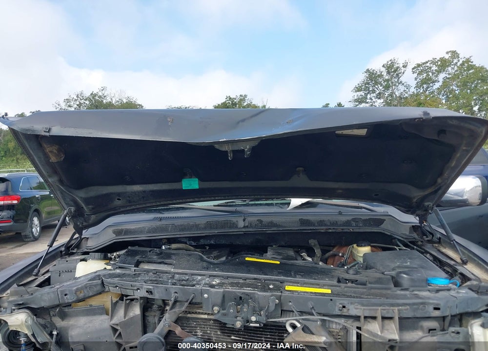 2004 NISSAN PATHFINDER ARMADA SE VIN: 5N1AA08A24N735162