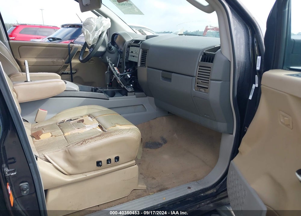 2004 NISSAN PATHFINDER ARMADA SE VIN: 5N1AA08A24N735162
