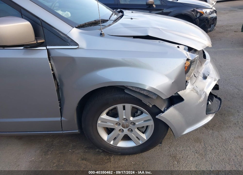 2018 DODGE GRAND CARAVAN SXT VIN: 2C4RDGCG5JR240486