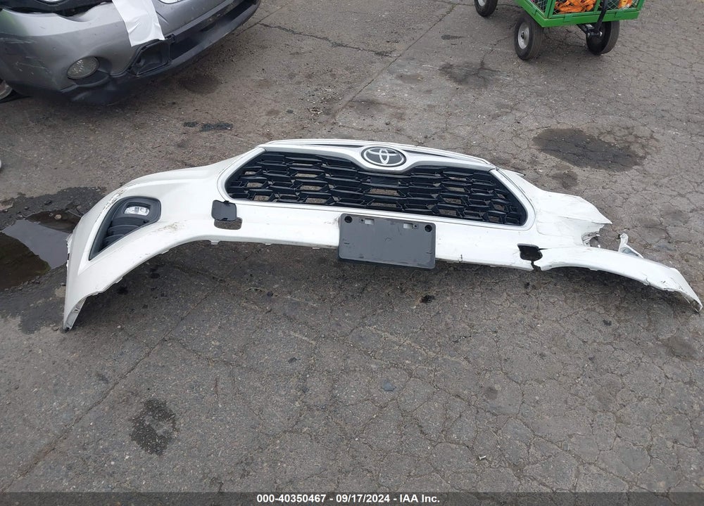 2020 TOYOTA HIGHLANDER XLE VIN: 5TDGZRBH4LS518349