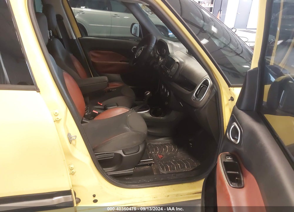 2014 FIAT 500L TREKKING VIN: ZFBCFADH9EZ019962