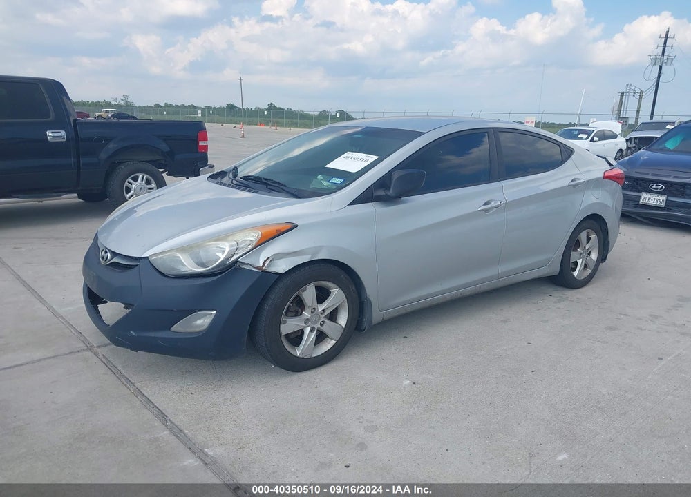 2013 HYUNDAI ELANTRA GLS VIN: 5NPDH4AE7DH406247