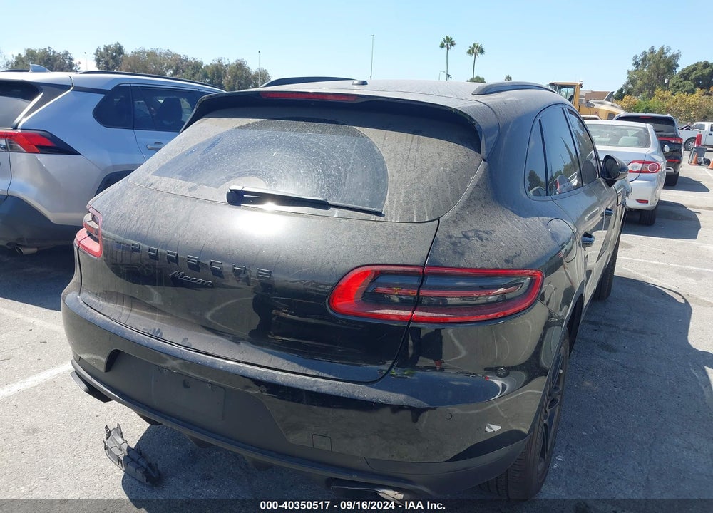 2018 PORSCHE MACAN VIN: WP1AA2A54JLB06957