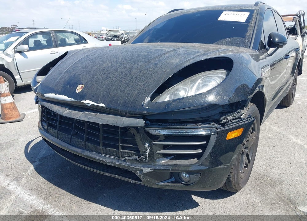 2018 PORSCHE MACAN VIN: WP1AA2A54JLB06957