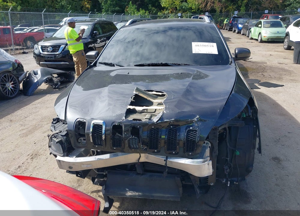 2016 JEEP CHEROKEE LATITUDE VIN: 1C4PJMCB9GW109578