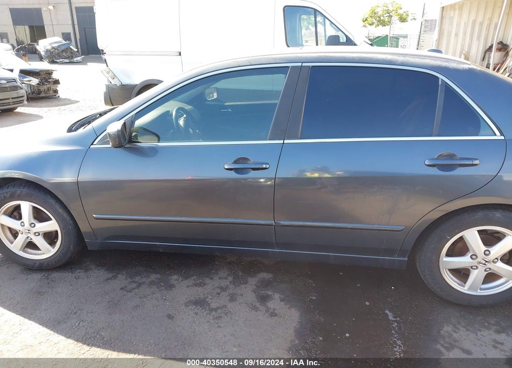 2004 HONDA ACCORD 2.4 EX VIN: JHMCM56864C035186
