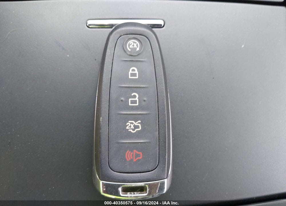 2016 FORD TAURUS SEL VIN: 1FAHP2E85GG147950