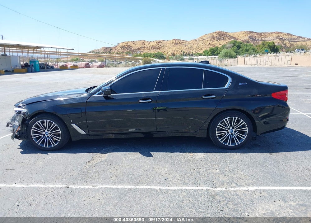 2018 BMW 530E IPERFORMANCE VIN: WBAJA9C51JB250640