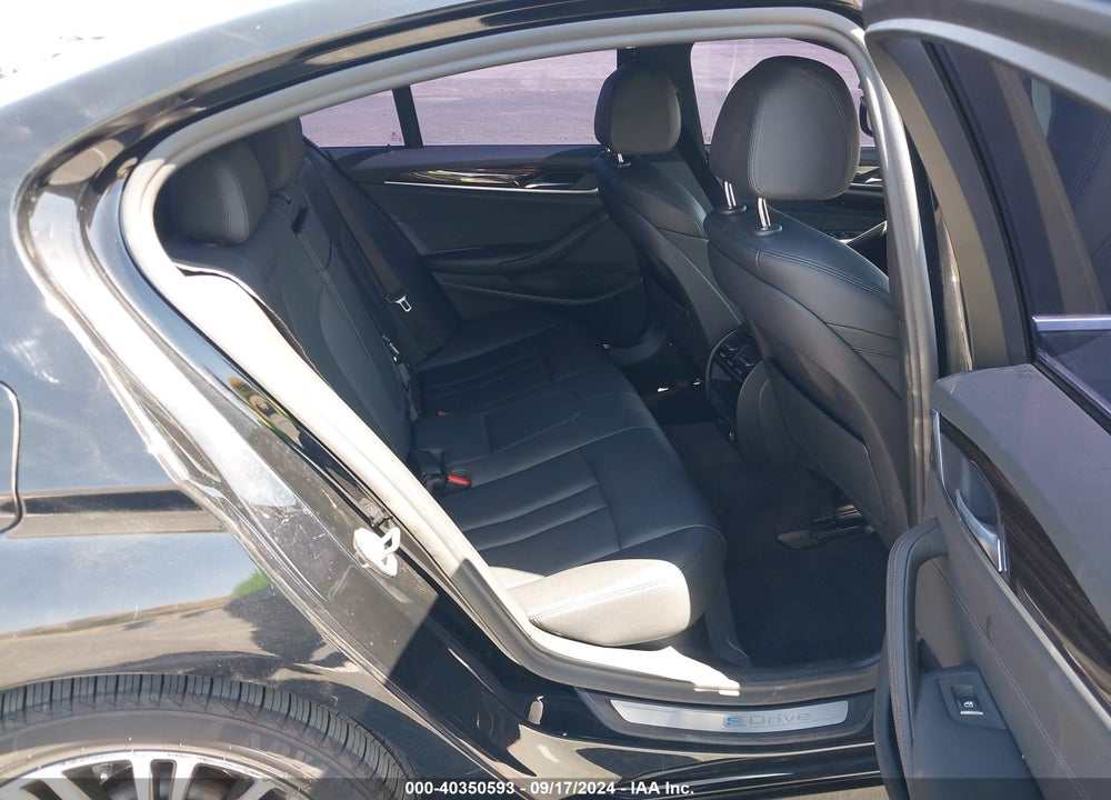 2018 BMW 530E IPERFORMANCE VIN: WBAJA9C51JB250640
