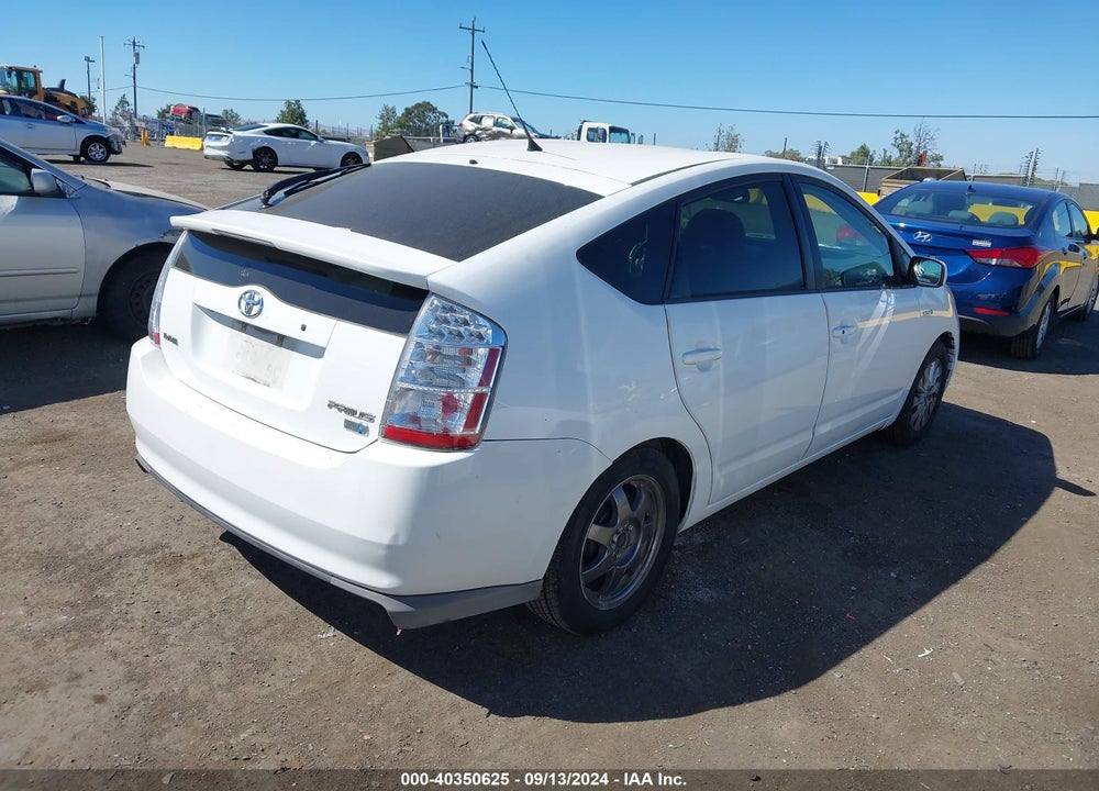 2009 TOYOTA PRIUS TOURING VIN: JTDKB20U193501119