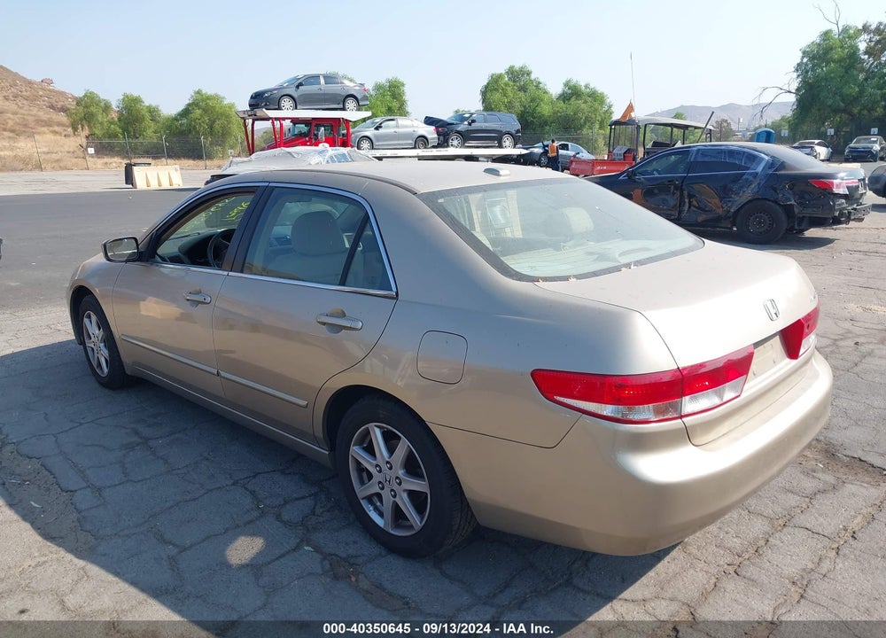 2004 HONDA ACCORD 3.0 EX VIN: 1HGCM665X4A070632