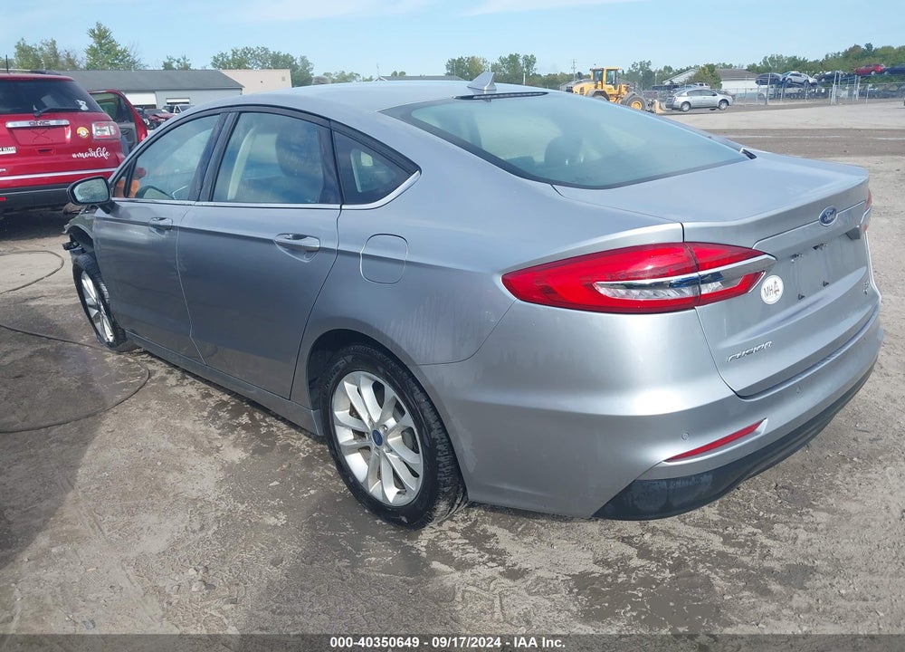 2020 FORD FUSION SE VIN: 3FA6P0HD5LR248090