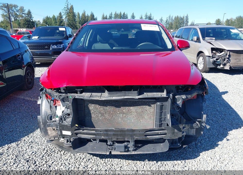 2019 HYUNDAI SANTA FE SE VIN: 5NMS2CAD2KH121167