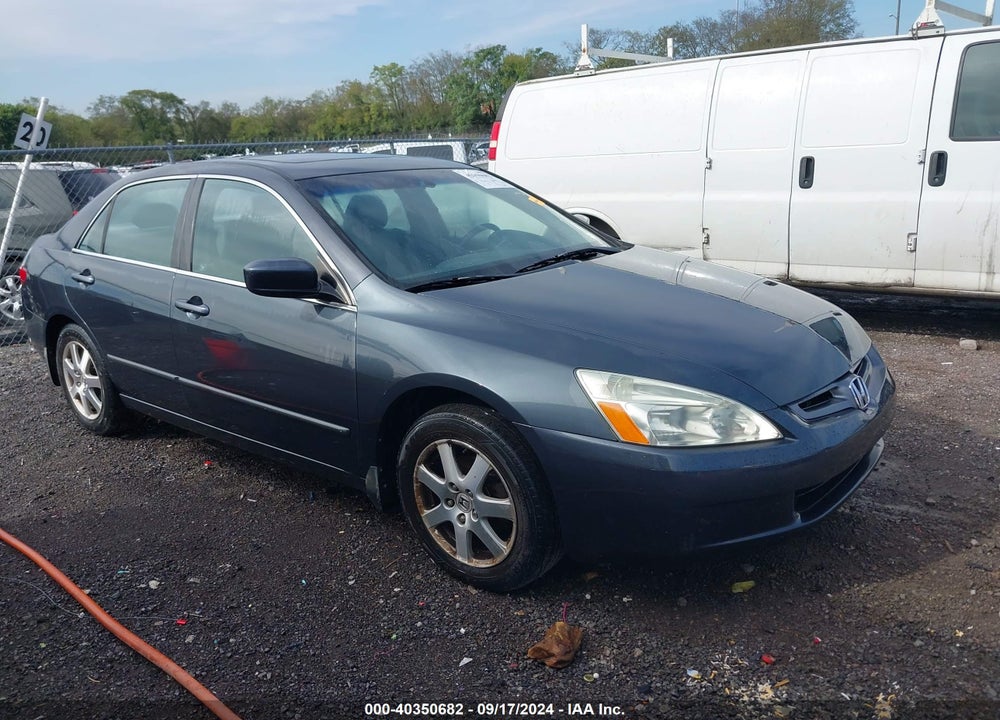 2005 HONDA ACCORD 3.0 EX VIN: 1HGCM66515A073579