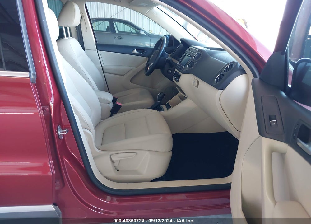 2012 VOLKSWAGEN TIGUAN SE VIN: WVGBV7AX3CW100797