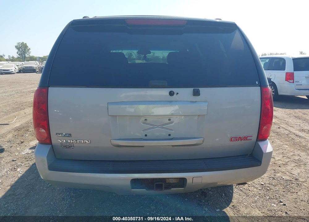 2007 GMC YUKON SLE VIN: 1GKFK13037J203950