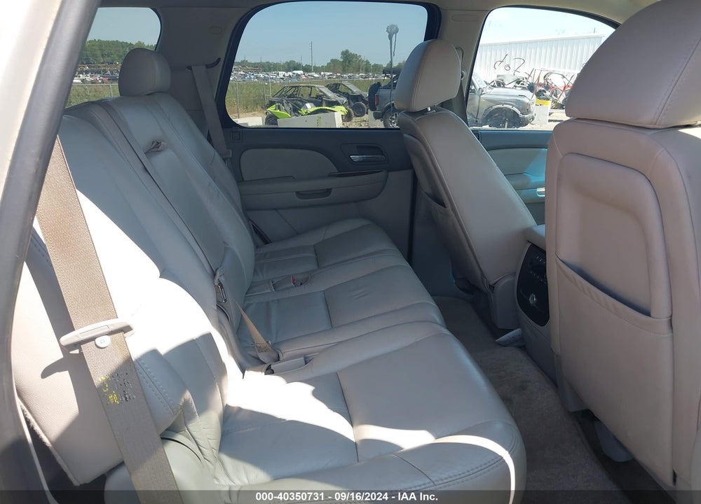 2007 GMC YUKON SLE VIN: 1GKFK13037J203950