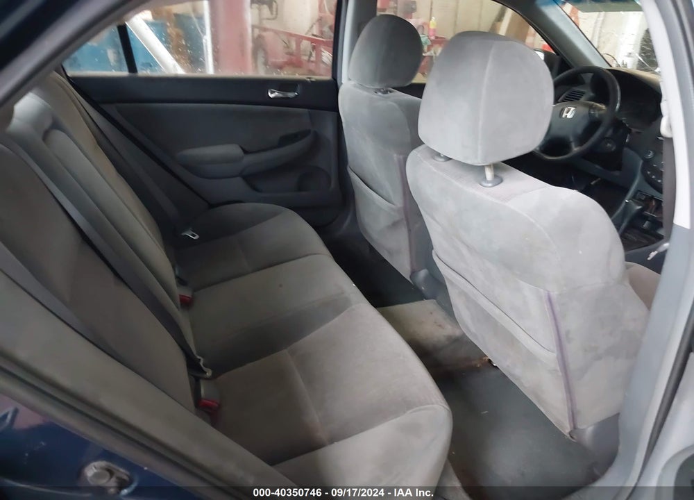 2004 HONDA ACCORD 2.4 LX VIN: 1HGCM563X4A137609