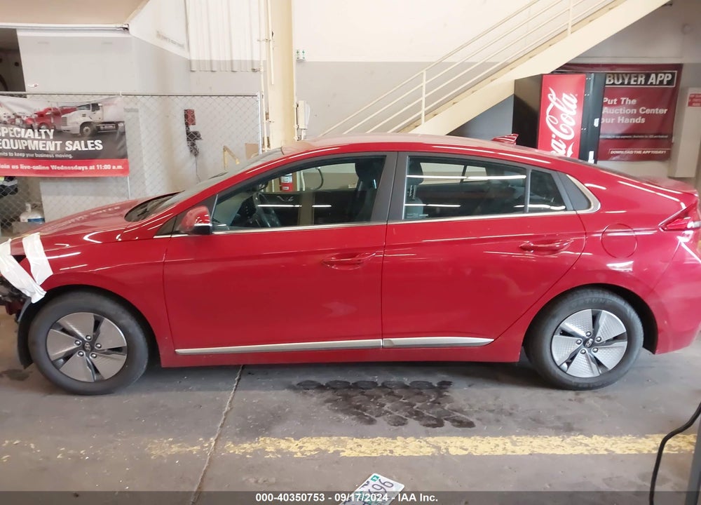 2021 HYUNDAI IONIQ HYBRID SE VIN: KMHC75LC1MU260932