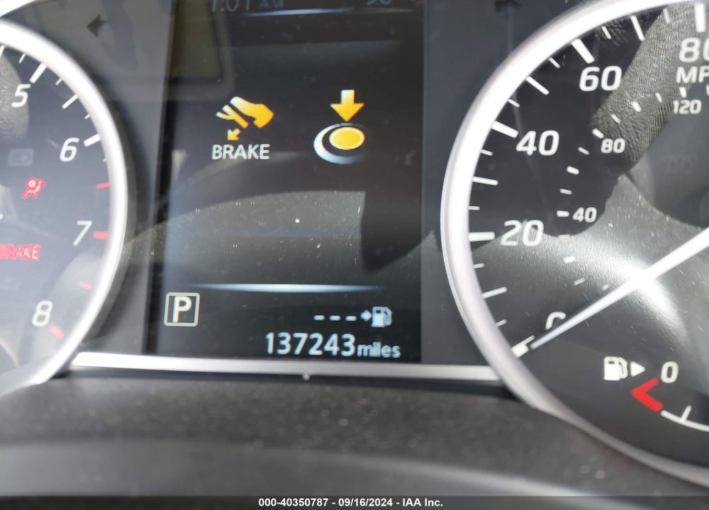 2017 NISSAN SENTRA SV VIN: 3N1AB7AP0HY318742