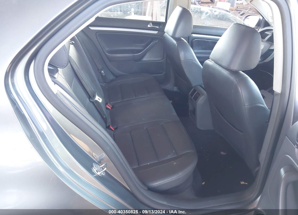 2009 VOLKSWAGEN JETTA SE VIN: 3VWRM71K59M154621