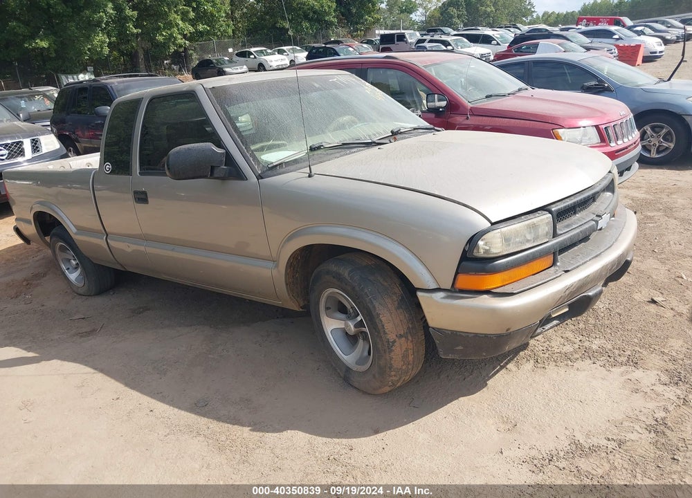 1998 CHEVROLET S-10 LS FLEETSIDE VIN: 1GCCS1943WK250770