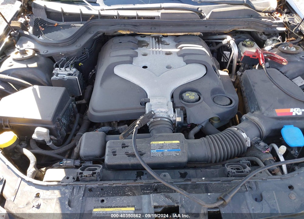 2008 PONTIAC G8 VIN: 6G2ER57738L122946