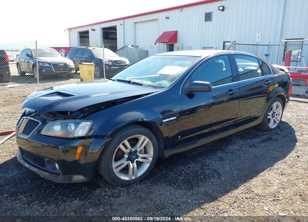 2008 PONTIAC G8 VIN: 6G2ER57738L122946